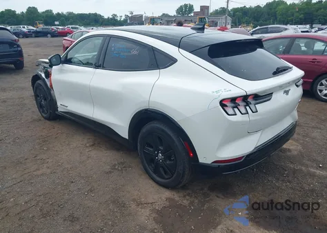 2023 Ford Mustang Mach-E California Route 1 z USA, uszkodzony, nr VIN 3FMTK2SU2PMA04458